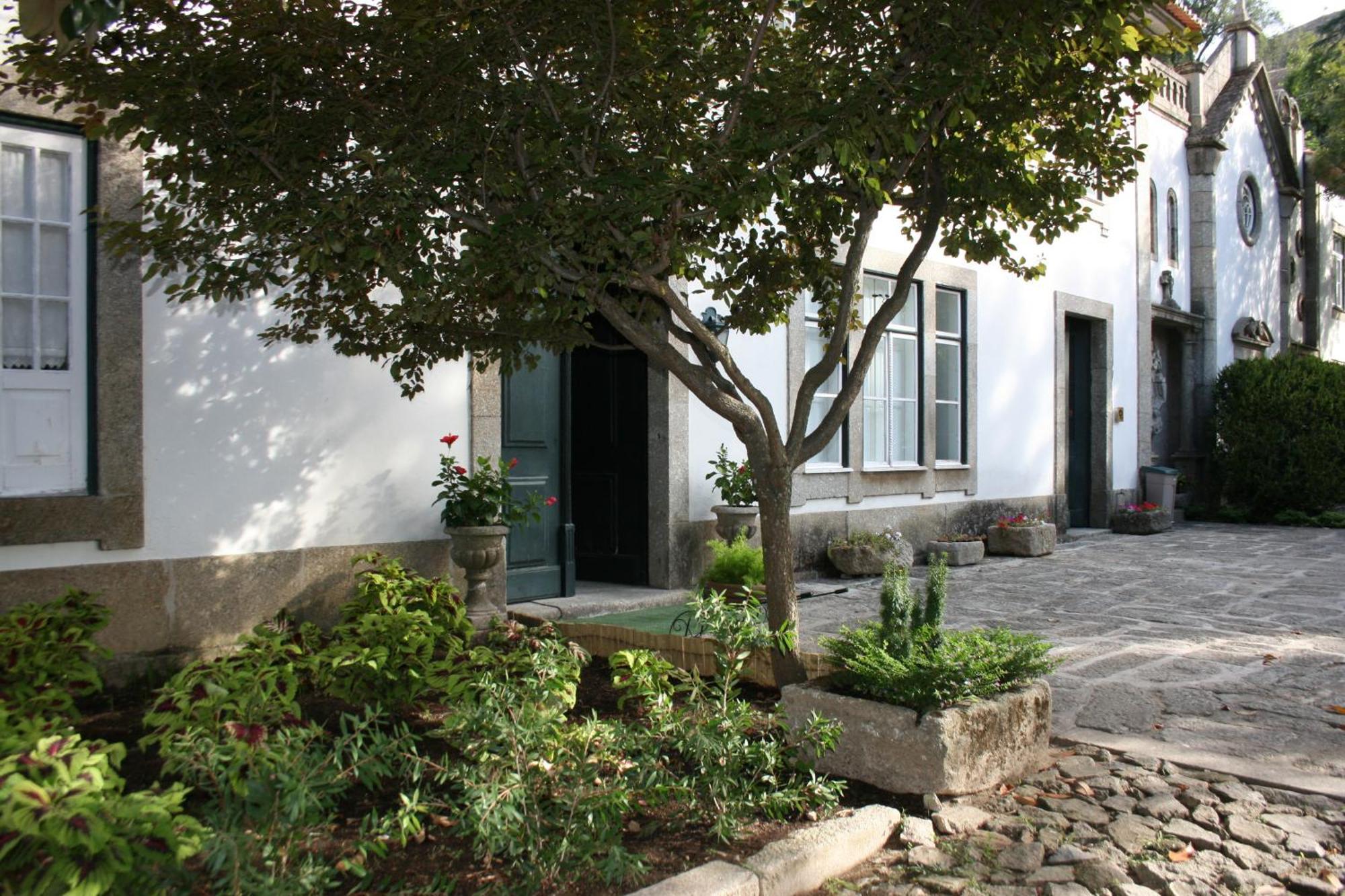 Quinta Da Ermida - Turismo De Habitacao Bed and Breakfast Baião Exteriör bild