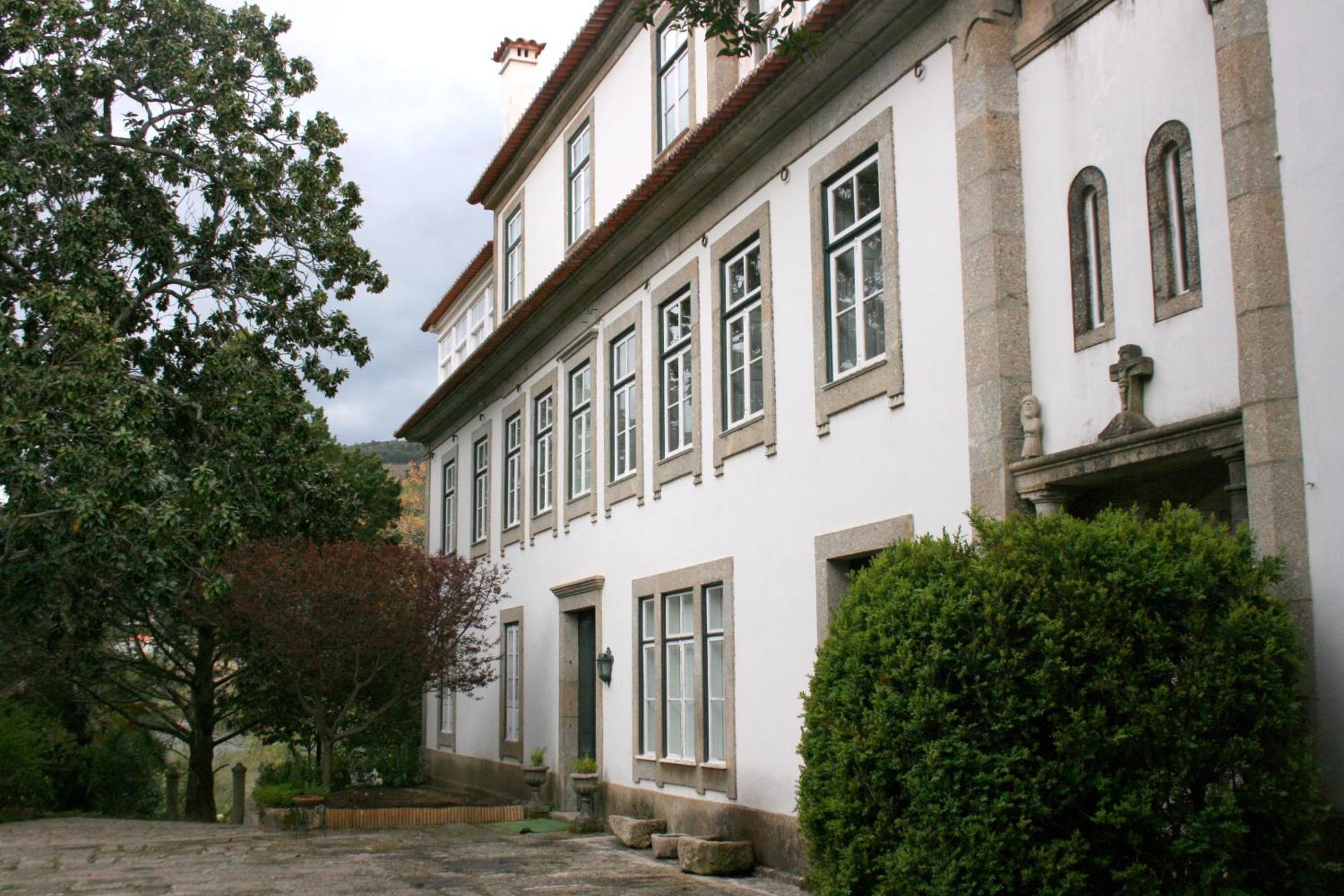 Quinta Da Ermida - Turismo De Habitacao Bed and Breakfast Baião Exteriör bild